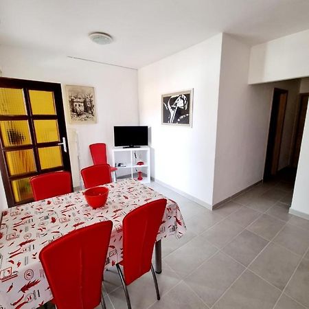 Apartmani Mw, Crveni Apartman Baška Dış mekan fotoğraf