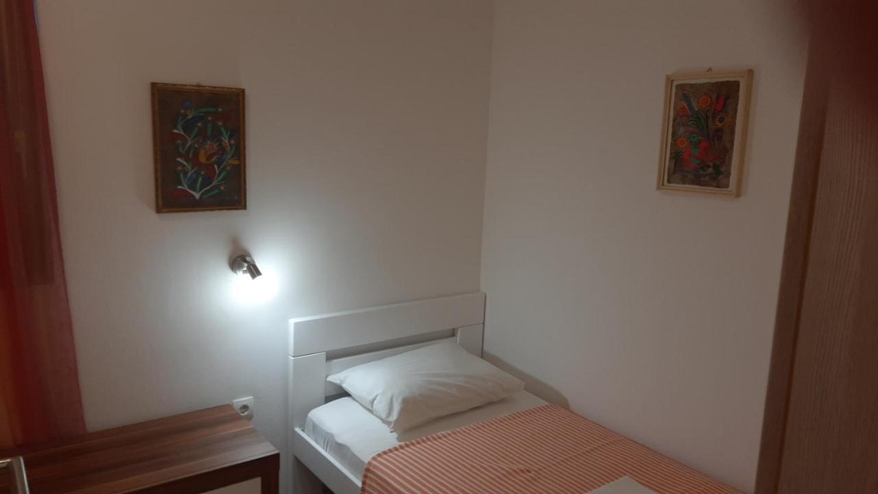 Apartmani Mw, Crveni Apartman Baška Dış mekan fotoğraf